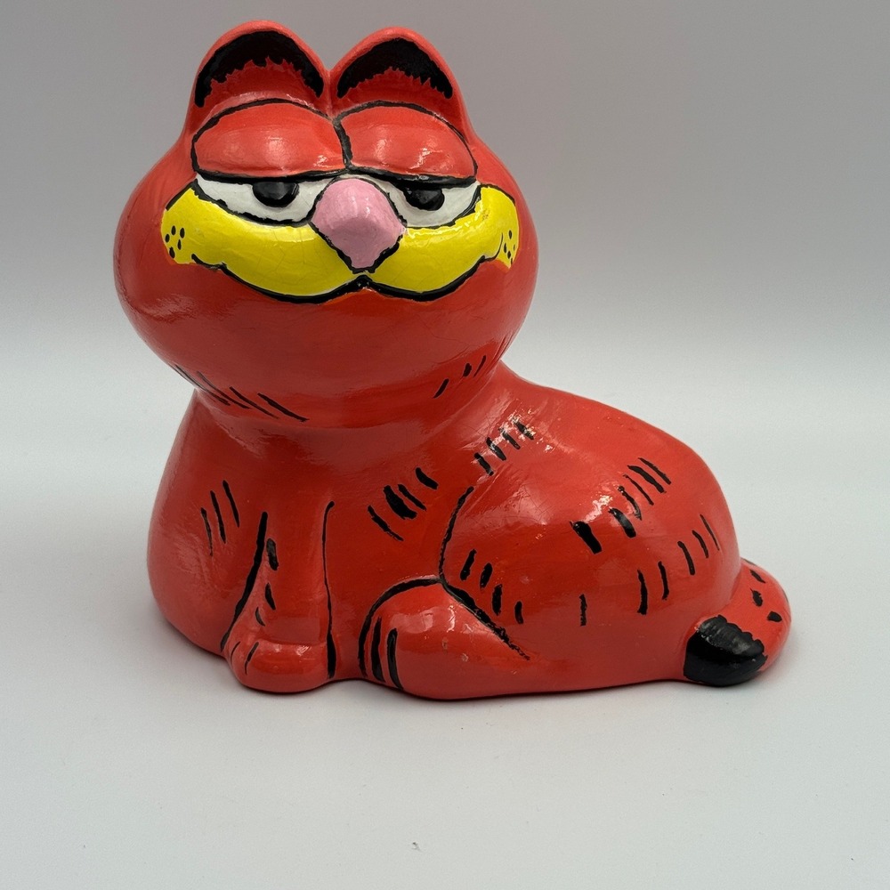 Vintage Garfield Cat Ceramic Red Orange Hand Painted Figurine LK 80s